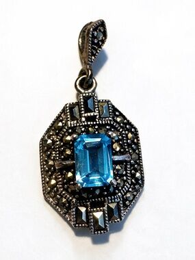 Vintage blue tops and marcasite 925 pendent